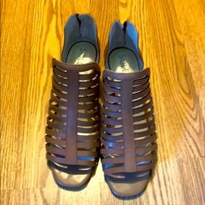 Size 9 - All worn once. GREAT Condition!